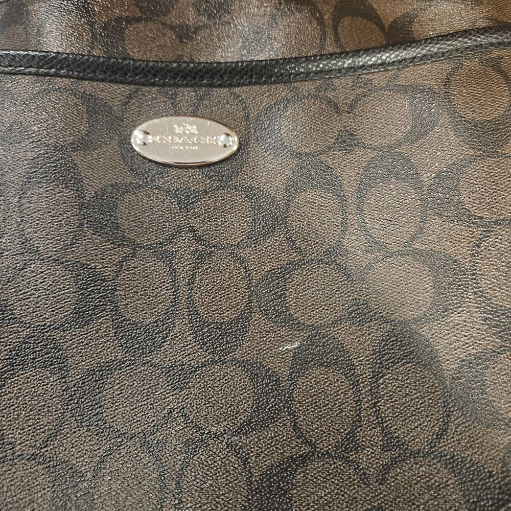Coach Brown and Black Signature Crossbody Bag - Picture 4 of 5